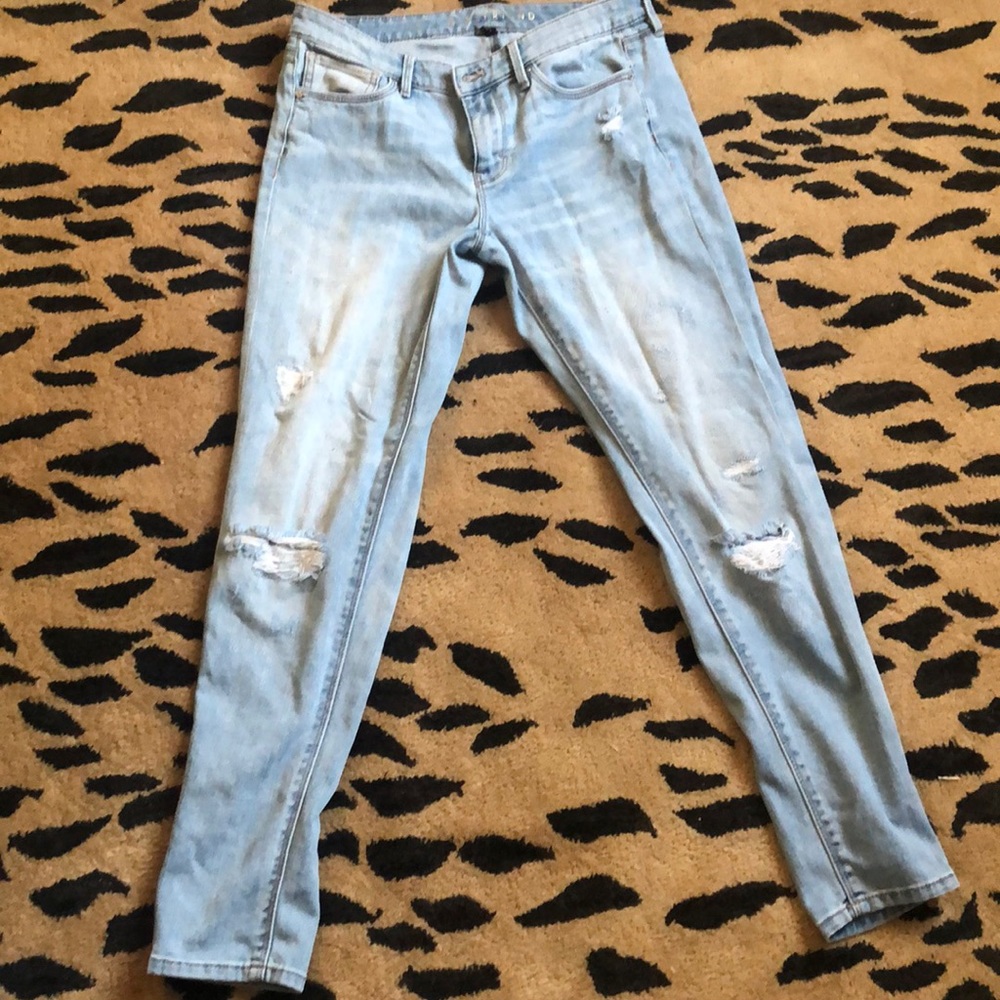 Light wash denim bottoms